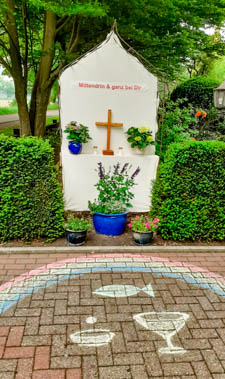 Altar bei Strohschnieder, Nord-Süd-Straße